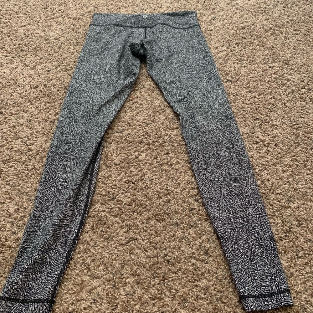 Lululemon Wunder Under Pant III - Picture 6 of 8